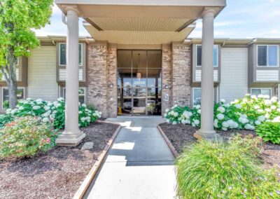 Edge At Farmington Hills Apartments Best Apartments for Rent in Farmington Hills MI